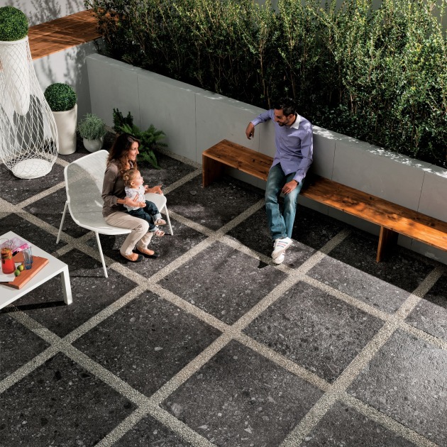 Svart RR03 lauko plytelės (3)