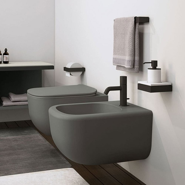 Era pakabinamas WC (3)