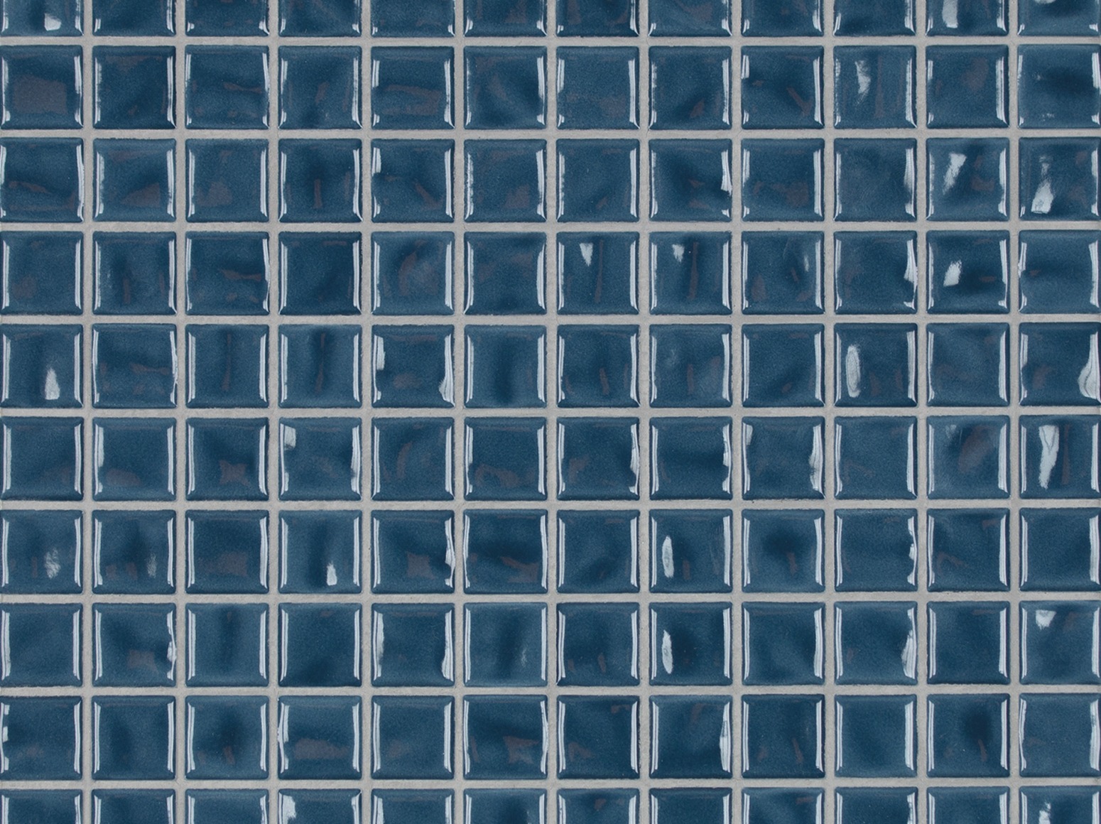 2,5x2,5cm Amano Pure Blue glossy keraminė mozaika