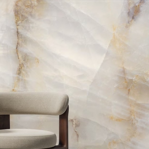 Crystal Ivory Bookmatch plytelės (3)